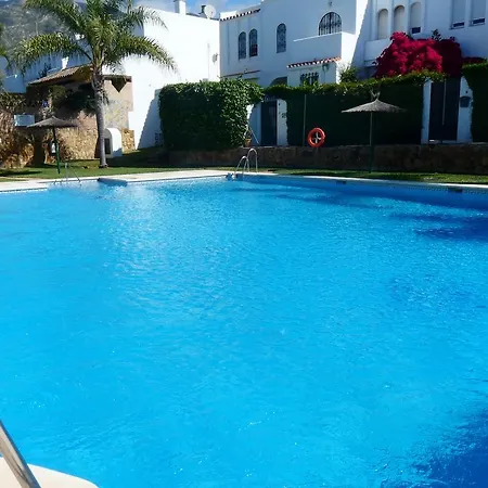 Hébergement de vacances Marbezen Marbellac